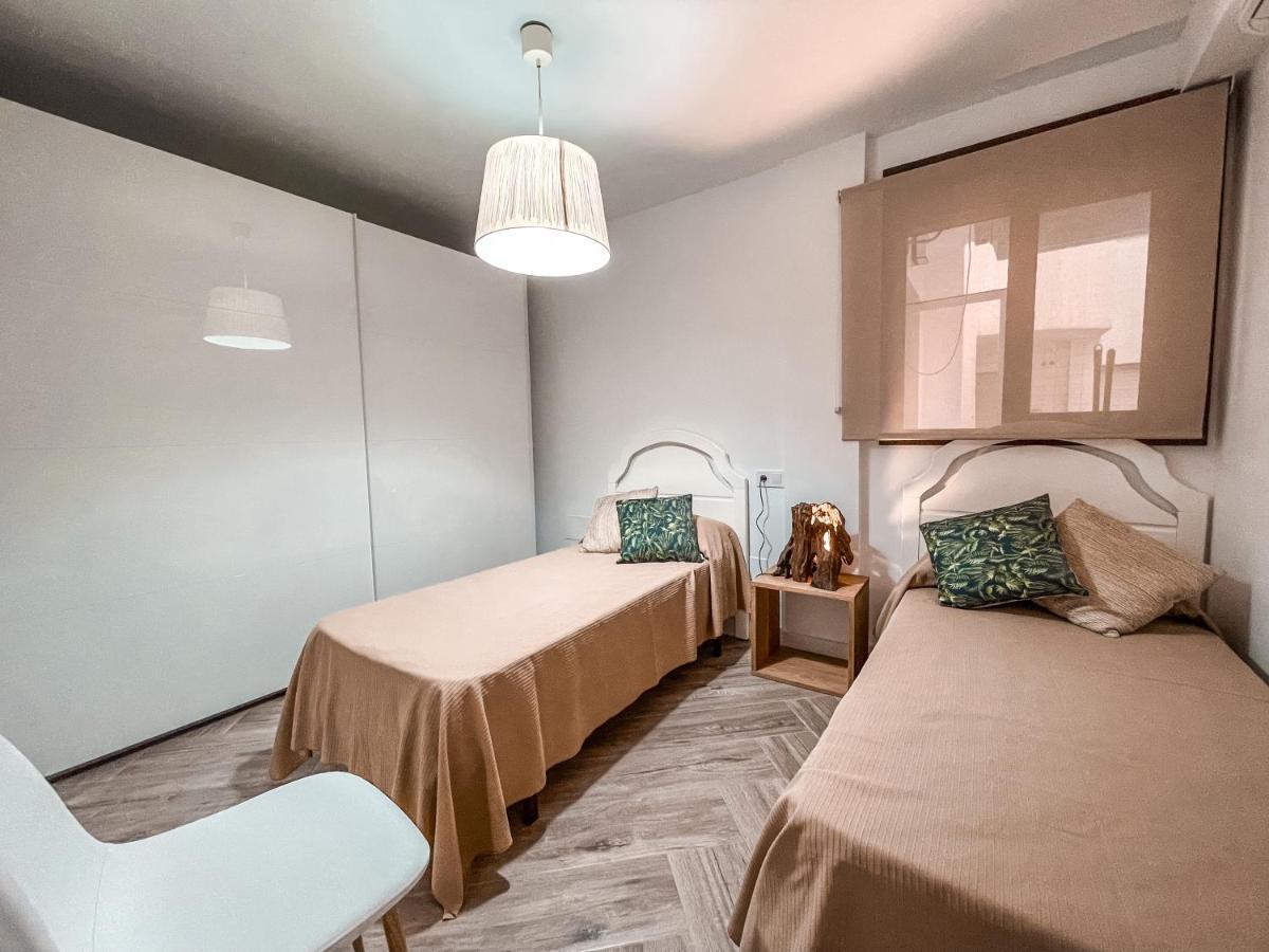 Luxury Family Holiday Homes - Sol Playa Fuengirola Buitenkant foto